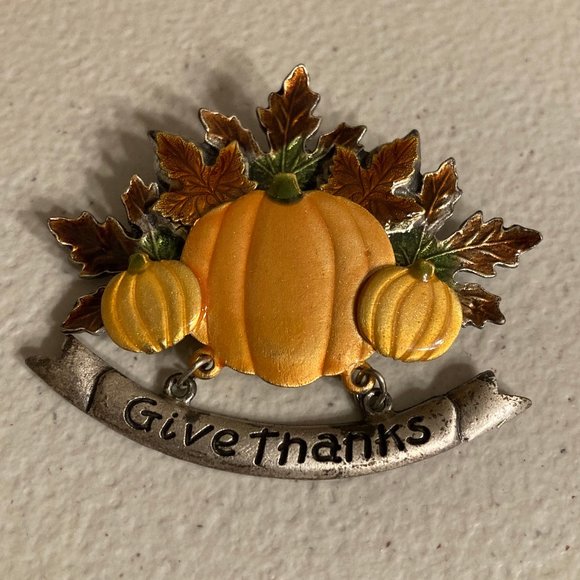 Vintage Signed Kenneth Cole Enamel THANKSGIVING Pin Brooch Jewelry - Picture 1 of 5